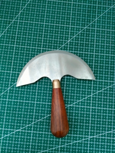 Large head knife 140mm wide